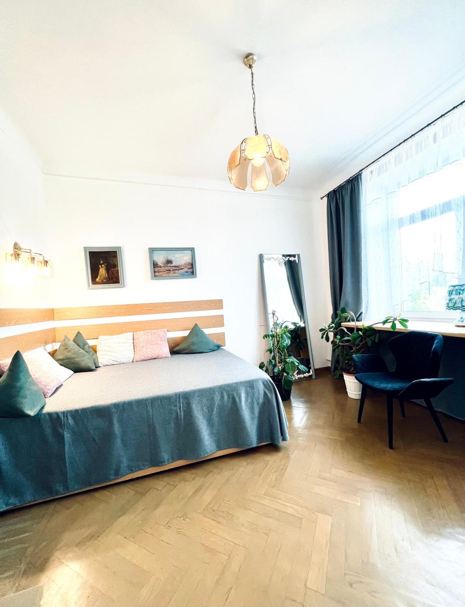 Apartment On Skorykovskyi Lane 4 Dnipro Exterior foto